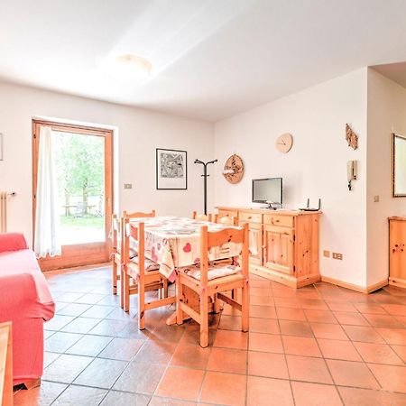 Spacious Chalet With Garden Near Ski Area In Tyrol Pozza di Fassa Exterior photo
